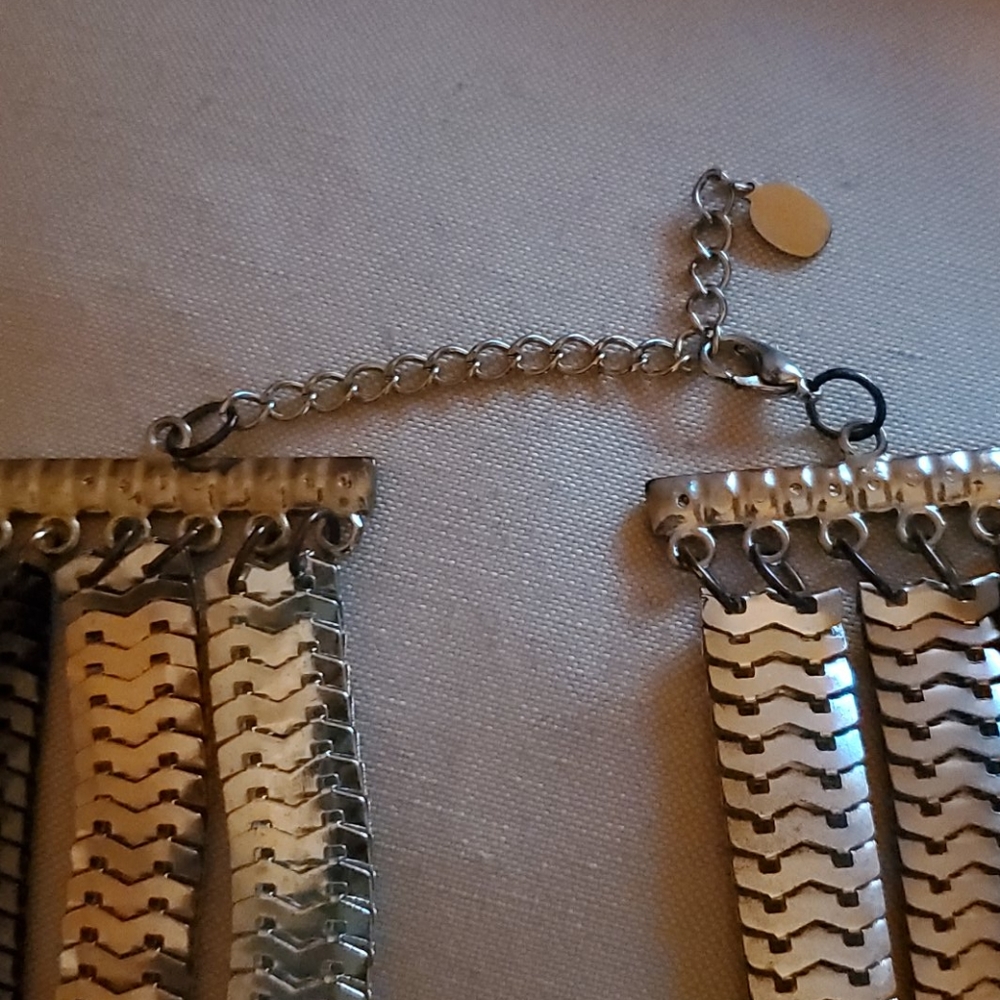 Necklace - Picture 4 of 4